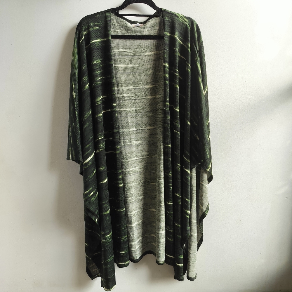 Lularoe Savannah Kaftan - No belt